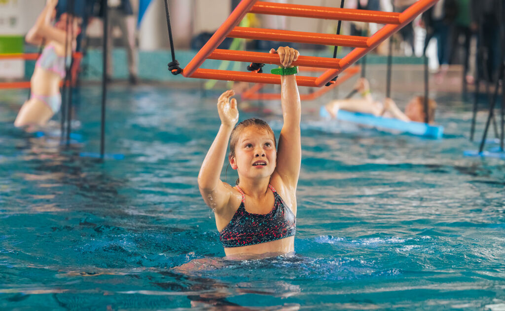 Einweihung zweite Schwimmhalle Lausitzbad Hoyerswerda